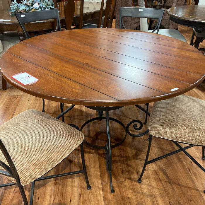 Round DR Table + 4 Chairs