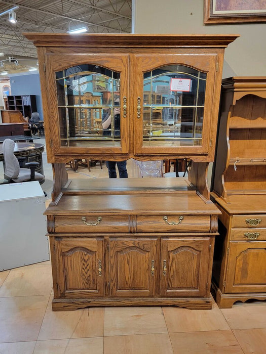 2pc Oak Hutch With Mirrored Back
