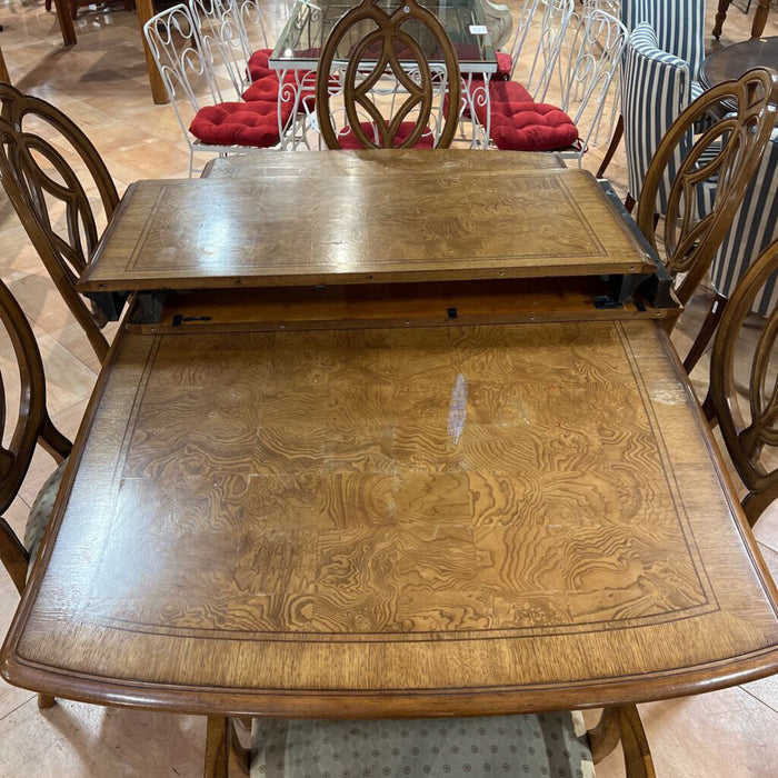 Thomasville Table + 6 Chairs + 2 leaves