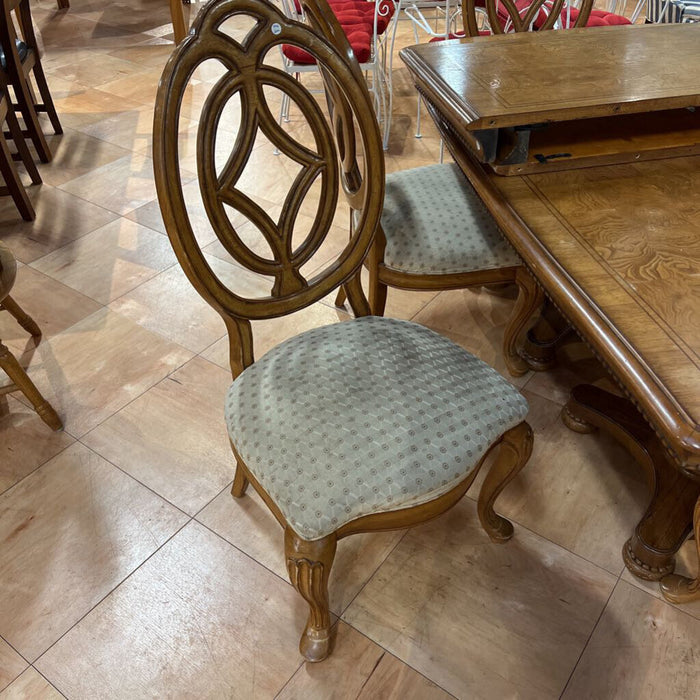 Thomasville Table + 6 Chairs + 2 leaves