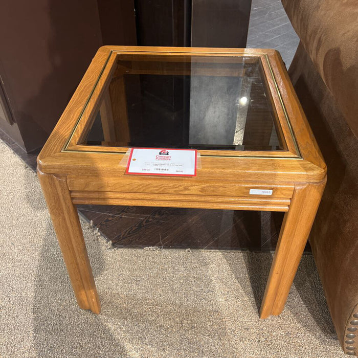 GT Oak End Table