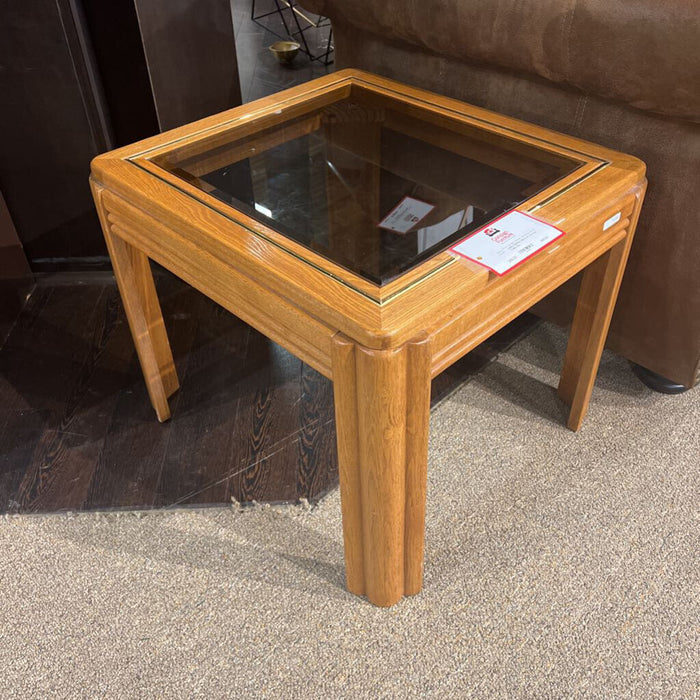 GT Oak End Table