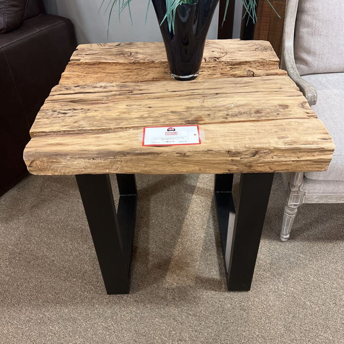Live Edge End Table (LCH)