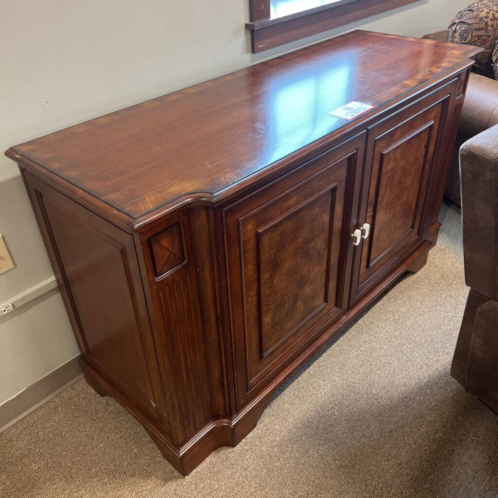 2-Door Large Wood Credenza(SHH)