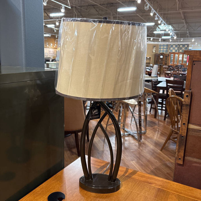 Metal Rounded Bars Lamp (LC)
