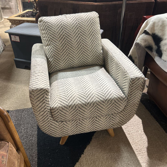 8327 Accent Chair (AHH)