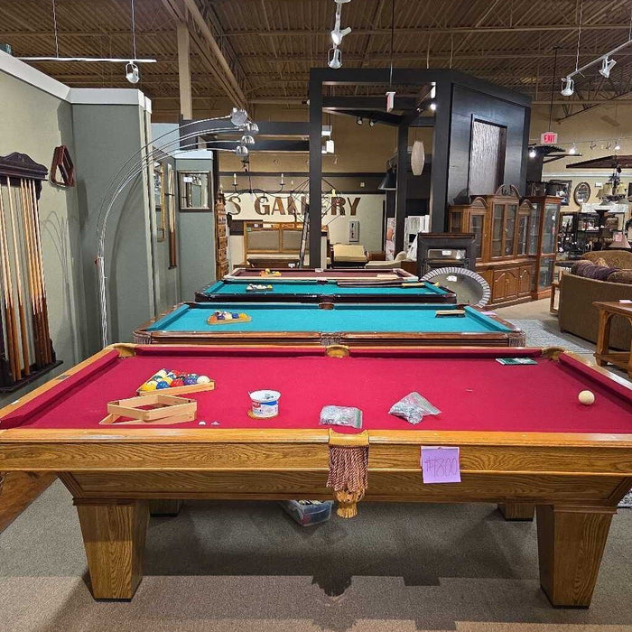 Red Felt Brunswick Pool Table (BCHH)