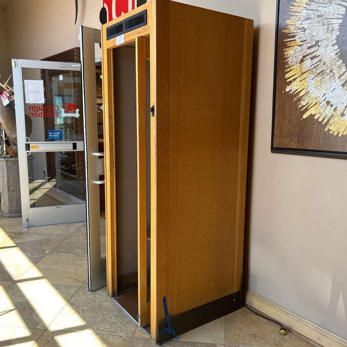 Phone Booth (BLHH)