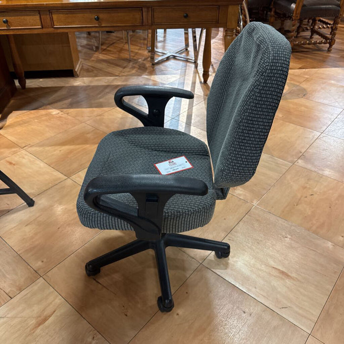 Fabric Office Chair (CI)