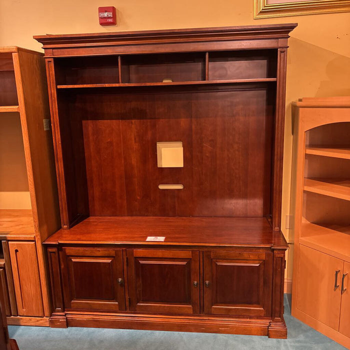 Large DW TV Stand (LTT)