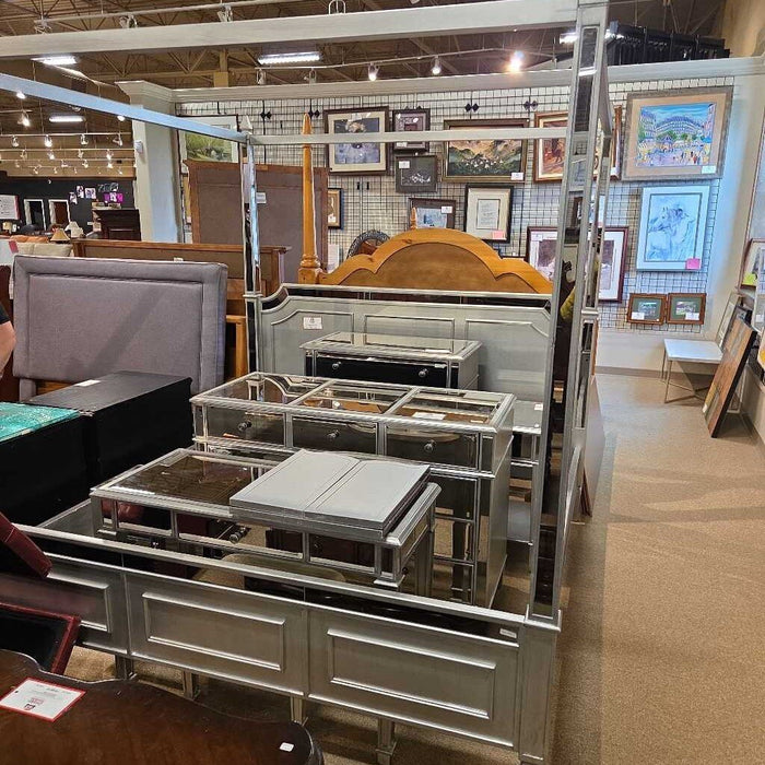 Mirrored/Grey Bed Frame (KTH)