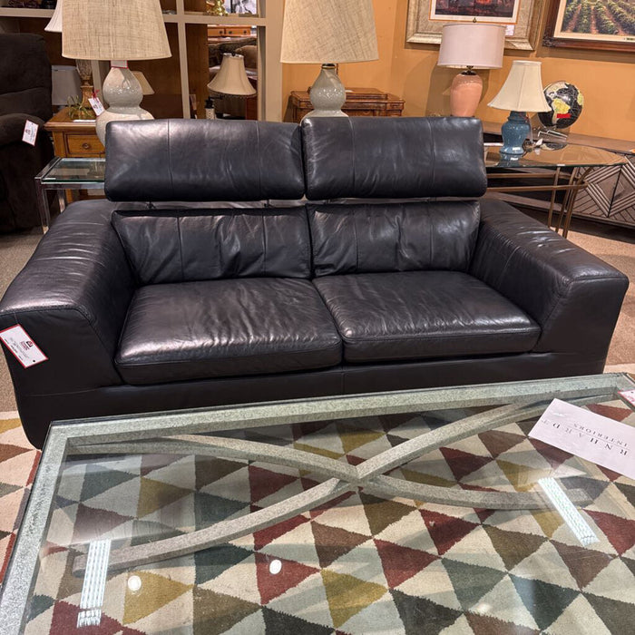 Black Leather Loveseat (CIH)