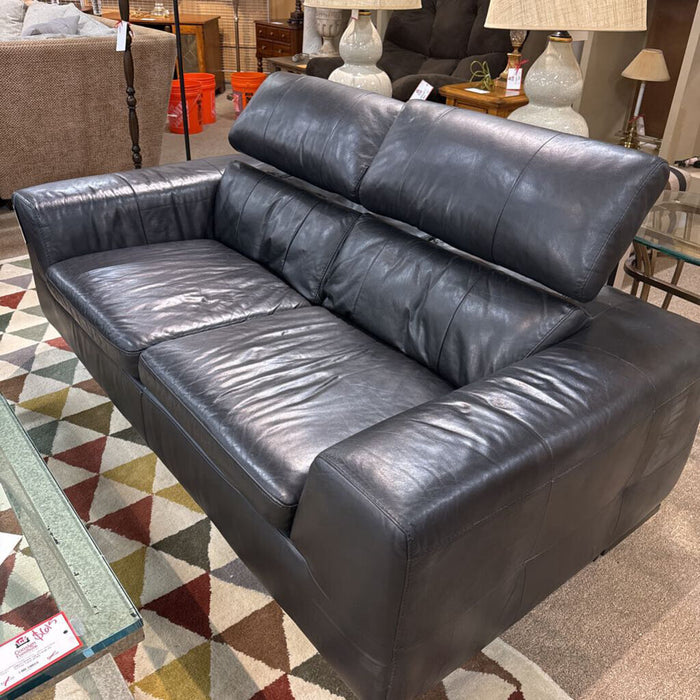 Black Leather Loveseat (CIH)