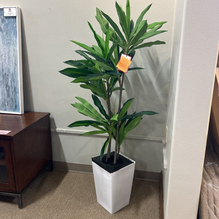 Faux Plant + Modern Vase (SH)