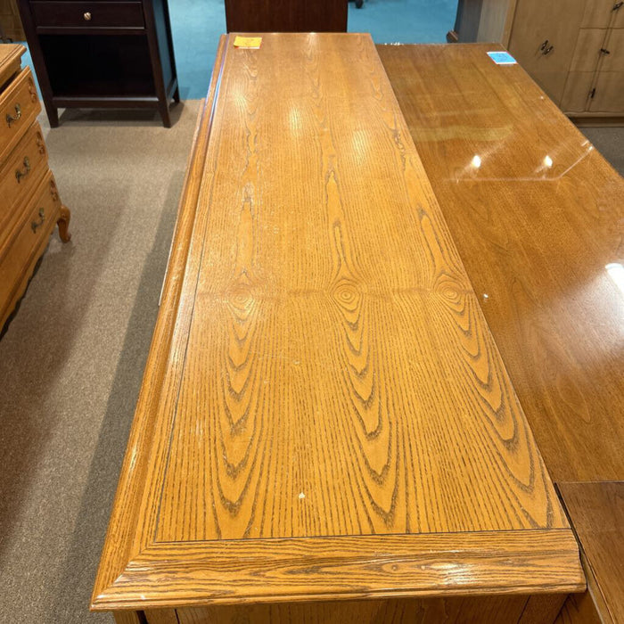 Horizontal Dresser With 5 Drawers