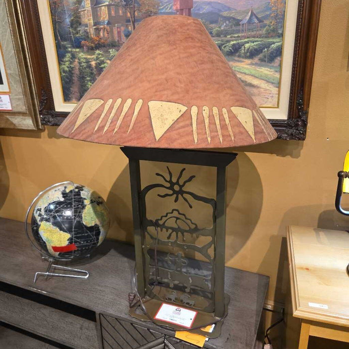 Metal Carved Table Lamp (CH)