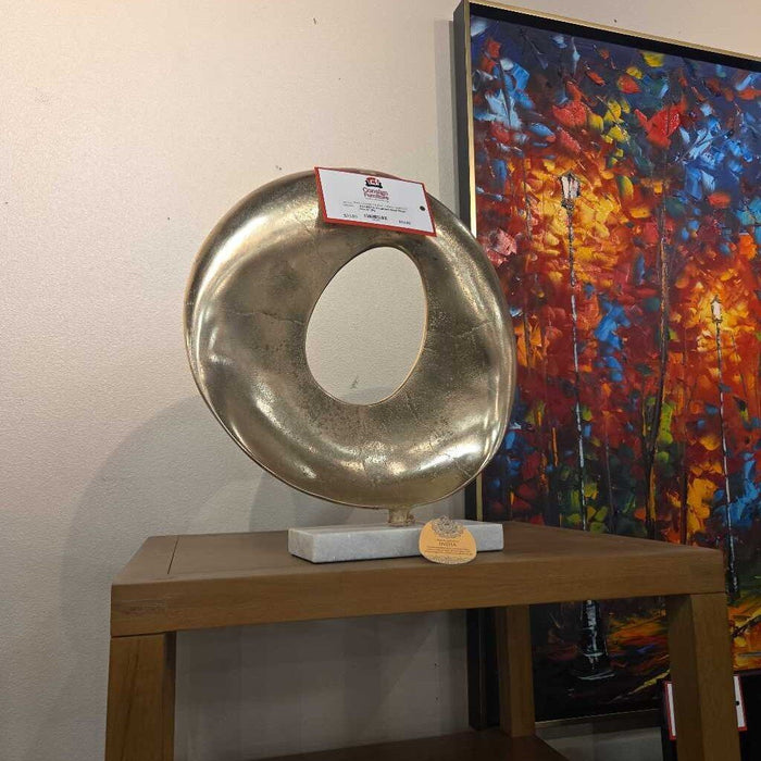 Rounded Gold Plate Decor (BI)