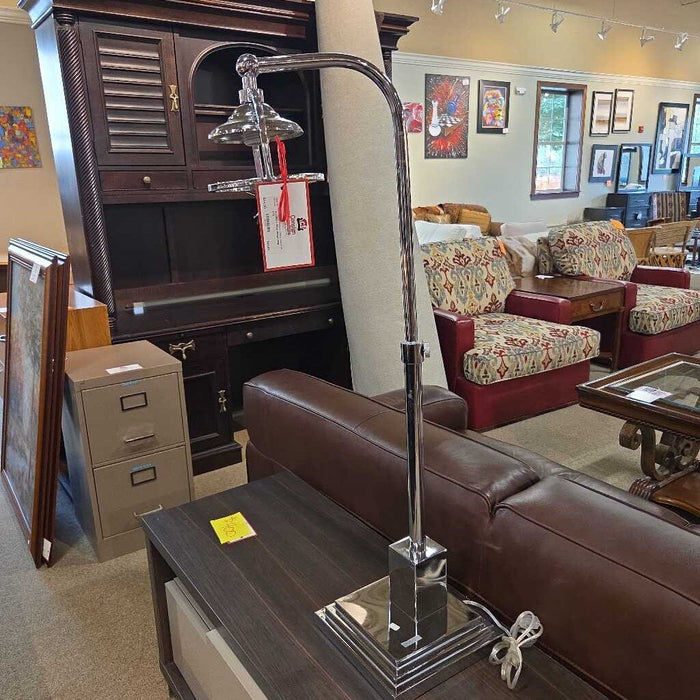 Silver Metal Lamp (LC)