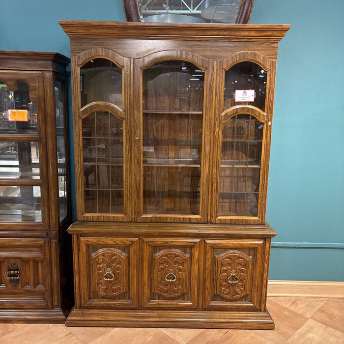 2PC Oak Hutch (LCH)