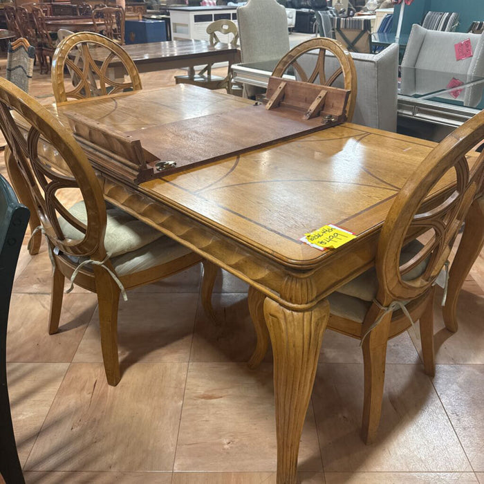 Lightwood Dining Table W/ 4Ch+1L