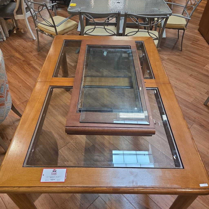 DW Oak + Glass DR Table (LCK)
