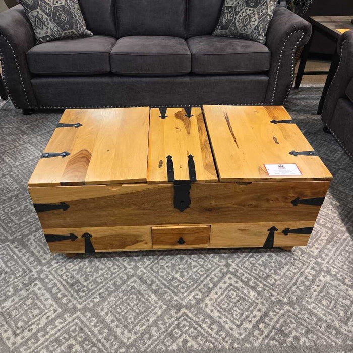 Metal Accent Wood Coffee Table (LAH)
