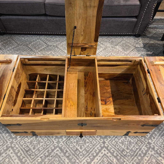 Metal Accent Wood Coffee Table (LAH)