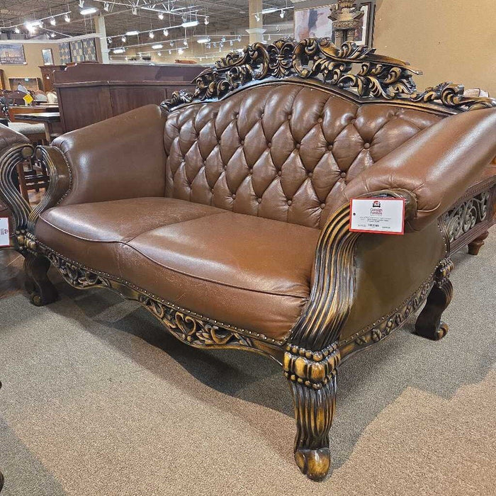 Antique Leather Italian Loveseat (BLHH)