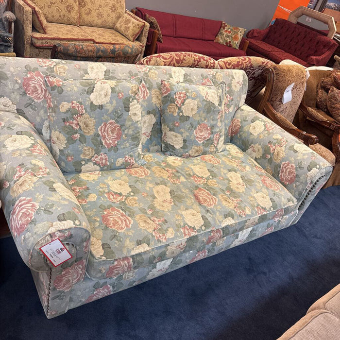 Blue Fabric Floral Loveseat (LCH)