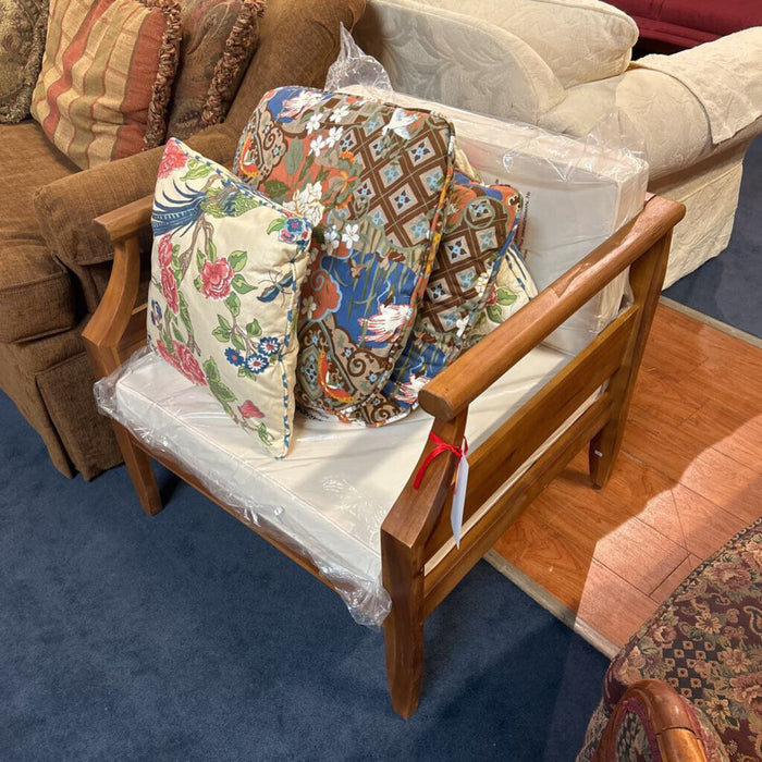 Teak Wood Outdoor Chair (LCK)