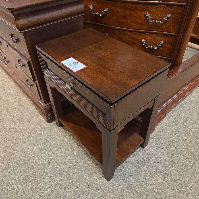 1-Drawer 2-Tier Nightstand (BLA)