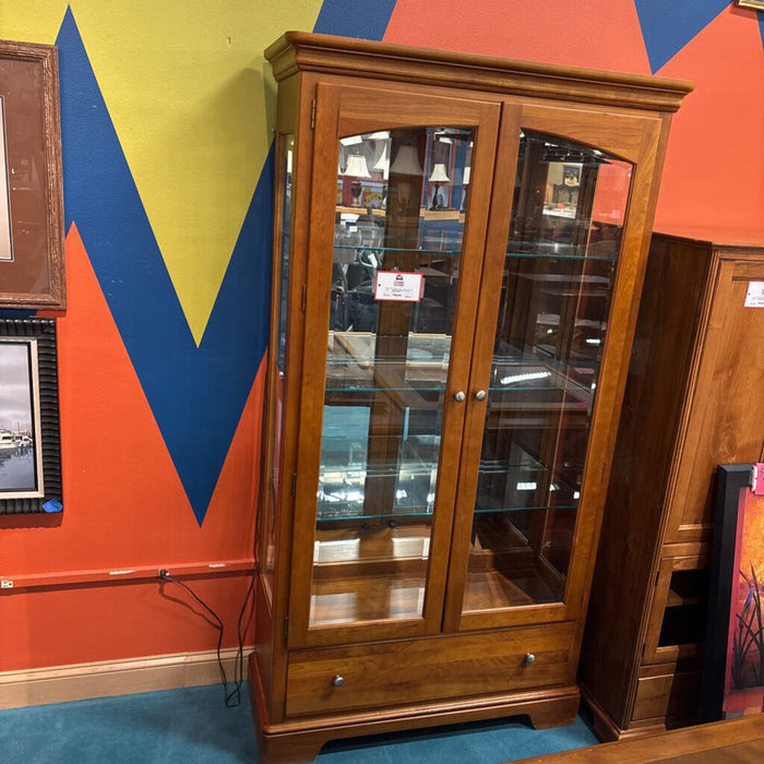 LW Curio Cabinet (KHK)