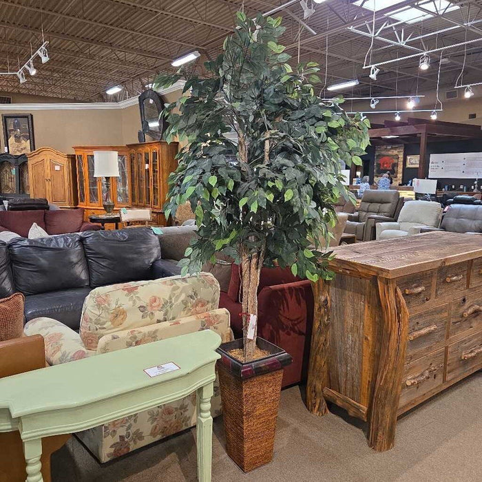 Faux Potted Tree Decor (KL)