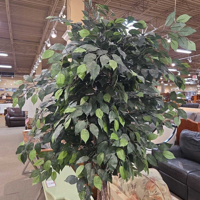 Faux Potted Tree Decor (KL)