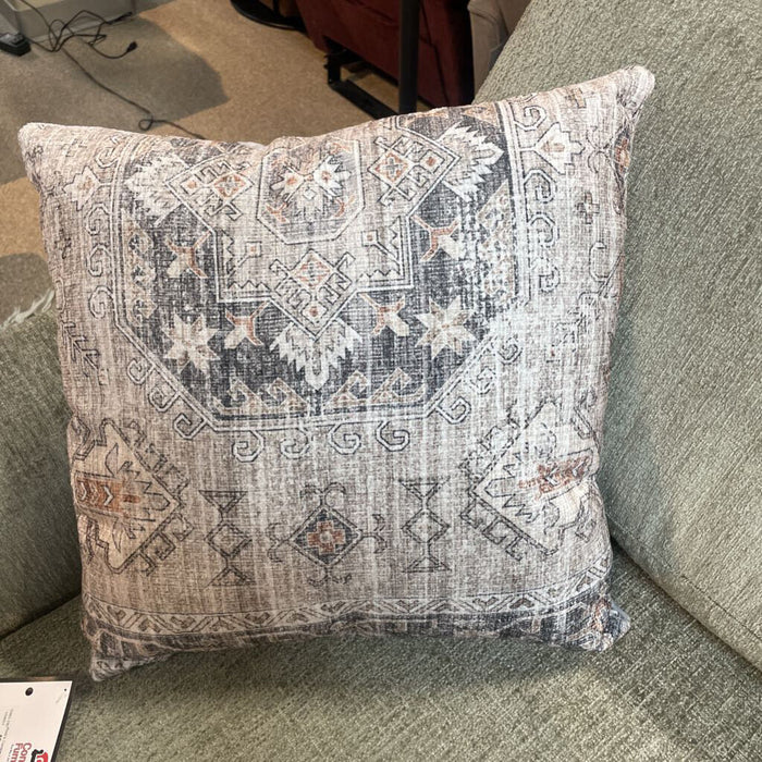Roseridge Accent Pillow (A1000972) (LC)