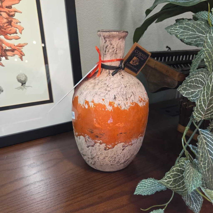 S/2 Orange Vases (AT)