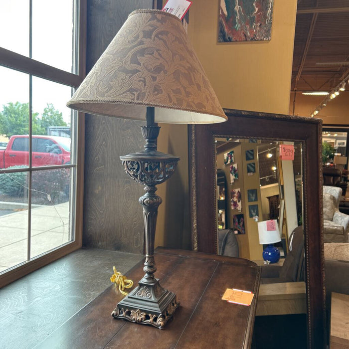 Metal Ornate Table Lamp (AT)