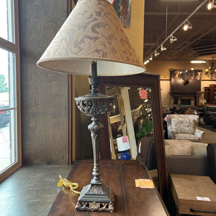 Metal Ornate Table Lamp (AT)