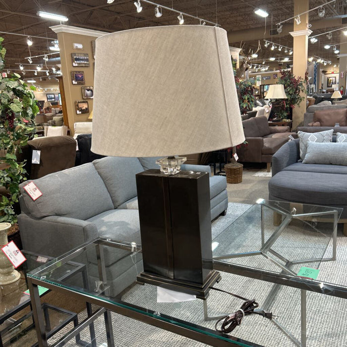 Metal Modern Table Lamp (AT)