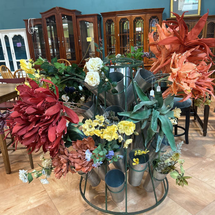 Stand + Flowers (KLH)