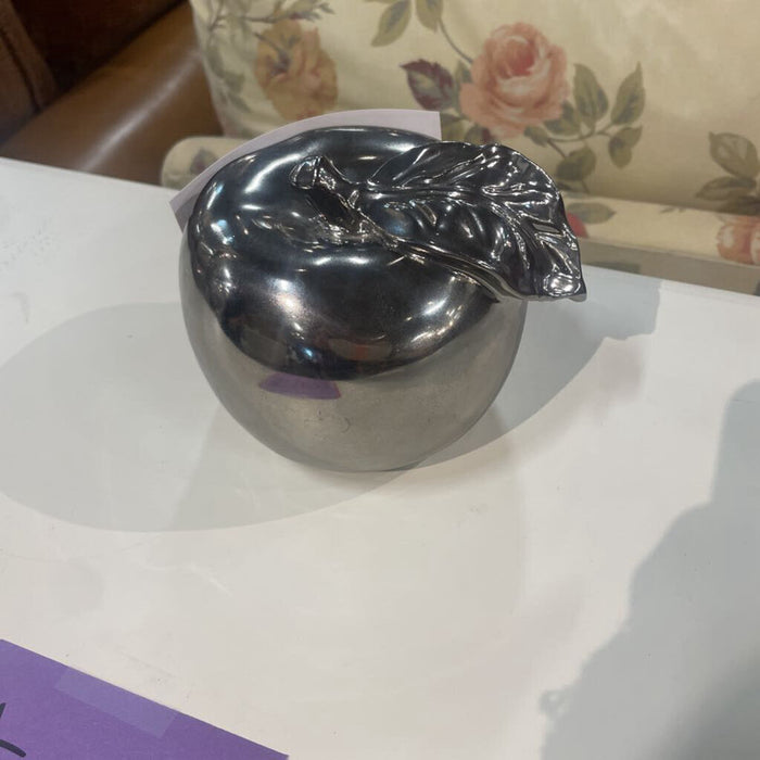 Silver Metal Apple Decor (M)