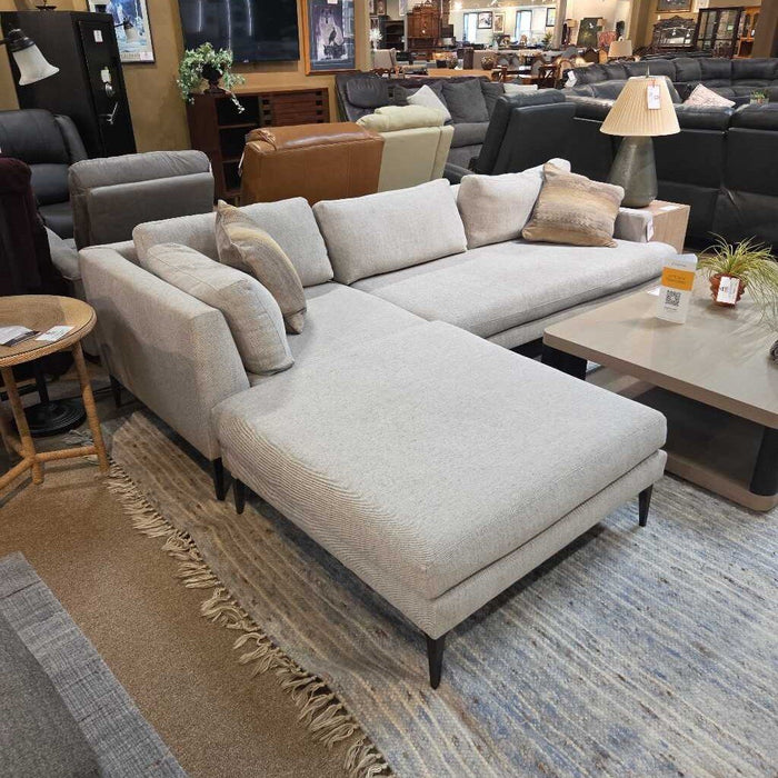 West Elm 3 pc Sectional (BIMK)