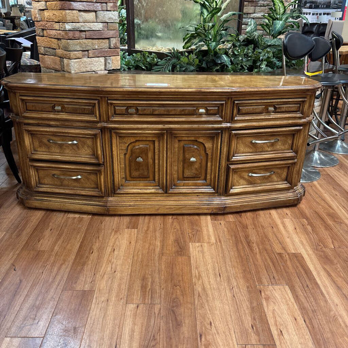 Buffet W/ Drawers (AMK)