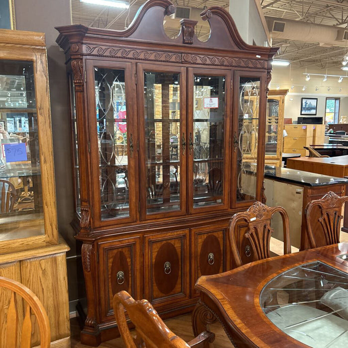 2PC DW Ornate Hutch (SKH)