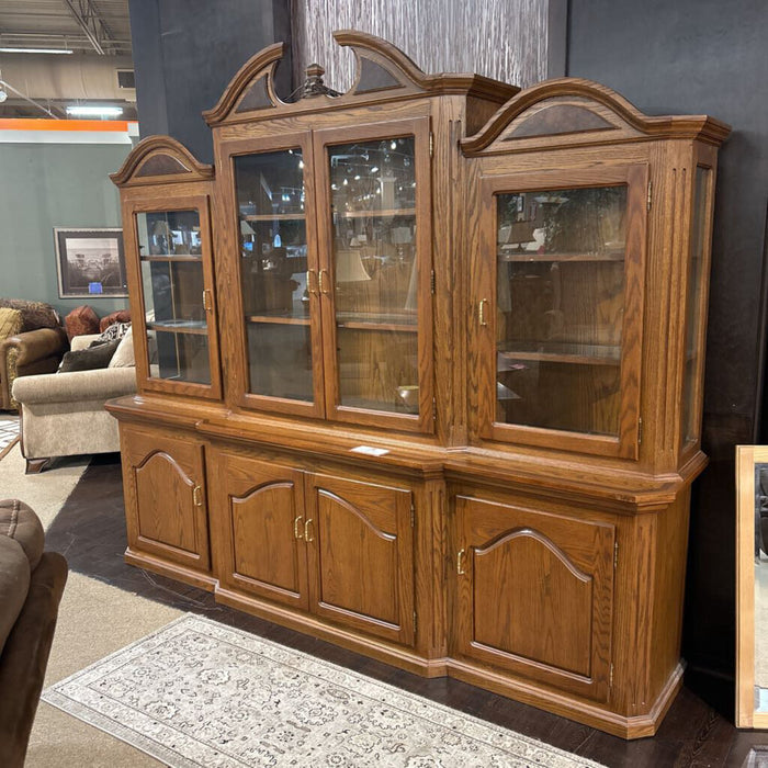 2PC Oak Wall Unit/Display Case(BLLK)