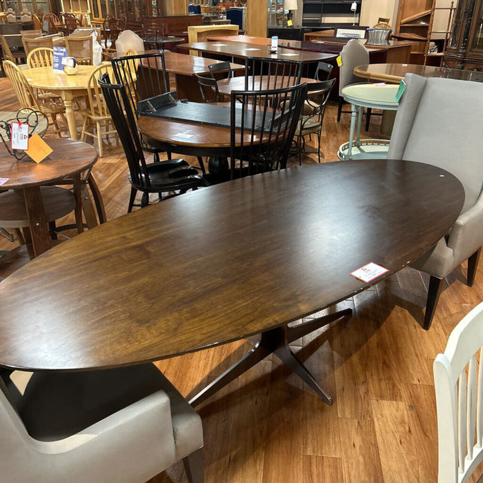 DW Metal Base Table "4 Hands" (IIH)