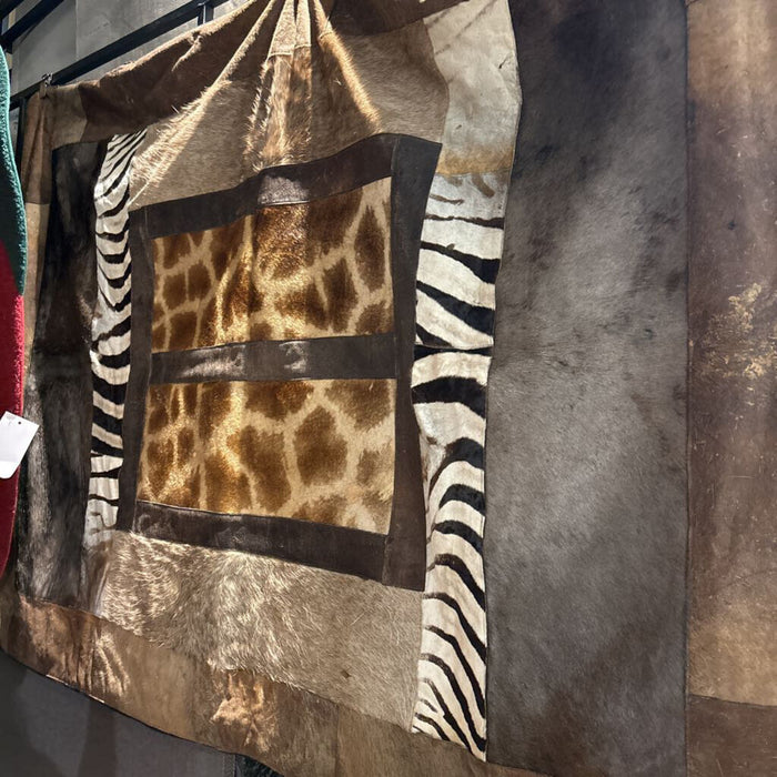 Cape Buffalo, Zebra, Giraffe, Area Rug (IAK)