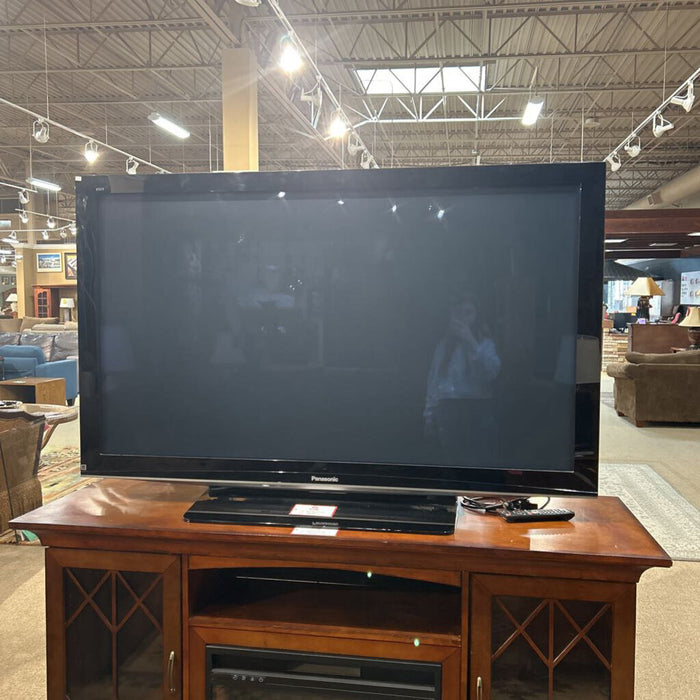 Panasonic Flat Screen TV 65' (MI)