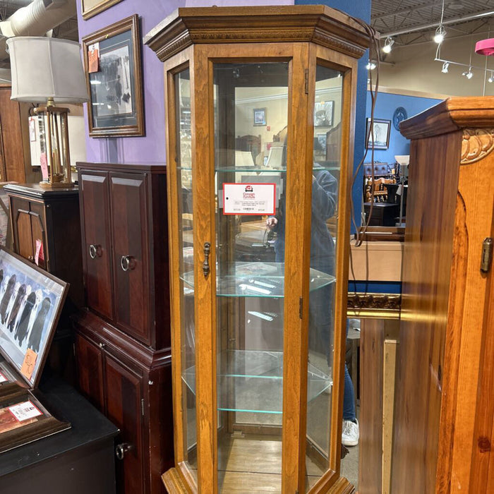 Oak Curved Curio Cabinet (BLA)