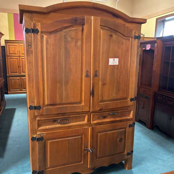 1 Piece Pine Hutch (CTH)